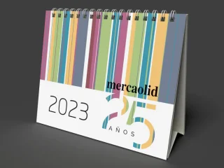 Diseño e impresión calendario mesa