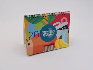 diseño calendario mesa